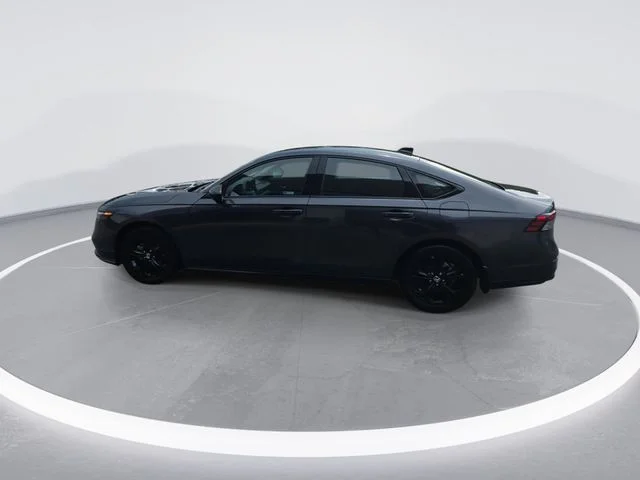 Used 2025 Gray Honda SE image 6