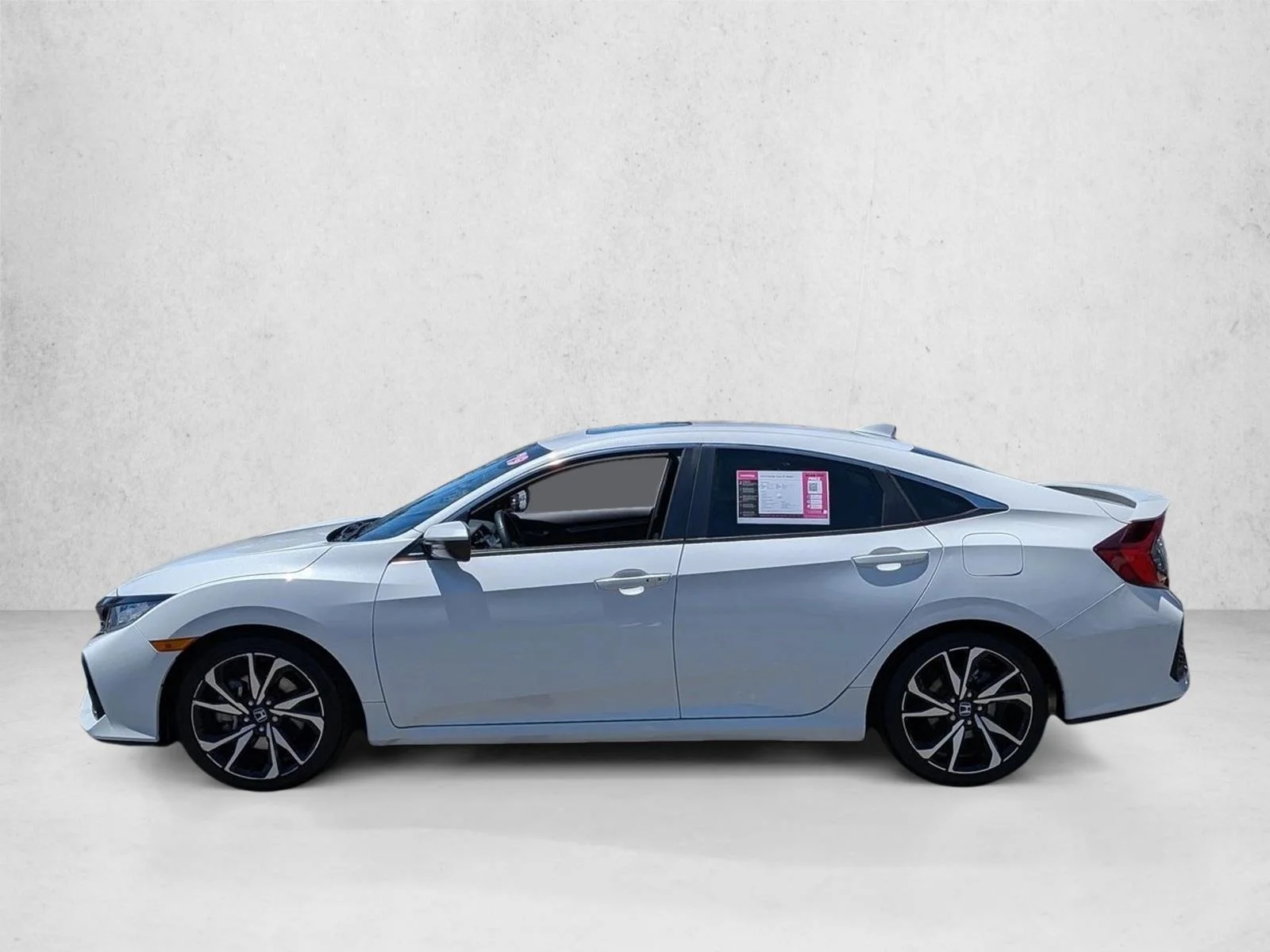 Used 2019 Platinum White Pearl Honda  image 9