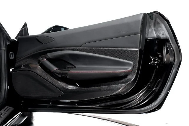 Certified Used 2020 Nero Ferrari  image 15