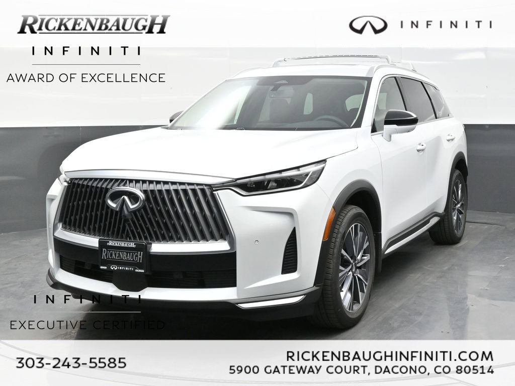 Certified Used 2026 White INFINITI LUXE image 2