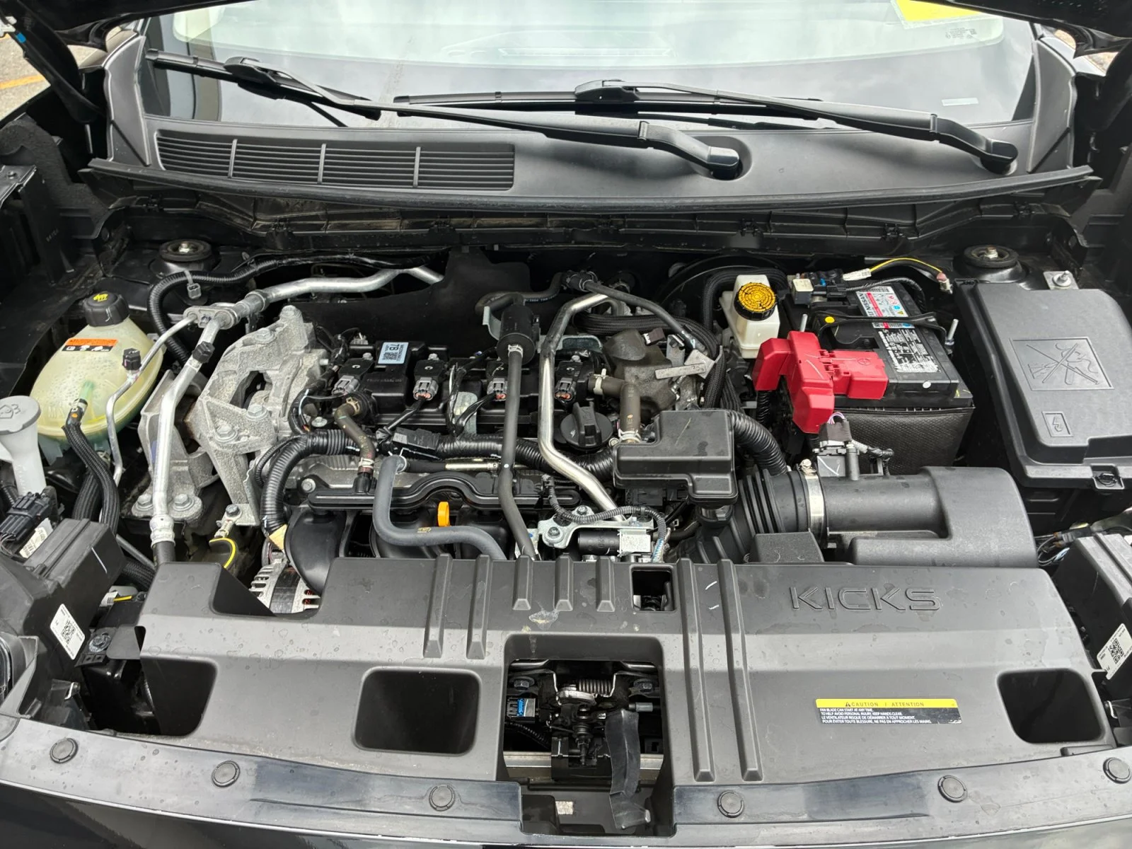 Certified Used 2025 Super Black Nissan SR image 6