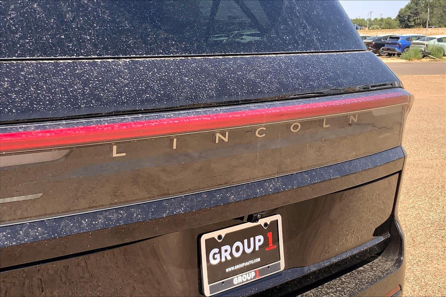 New 2027 Infinite Black Metallic Clearcoat Lincoln Reserve L image 15