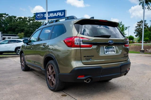 New 2026 Autumn Green Metallic Subaru Limited Bronze Edition image 4