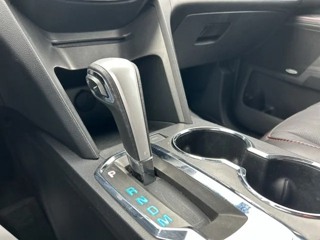 Used 2015 White Chevrolet LTZ image 39