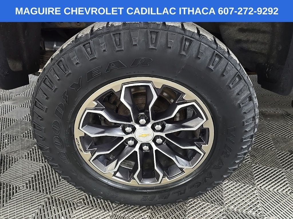 Used 2019 Blue Chevrolet ZR2 image 13