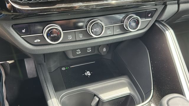 New 2026 Solar Silver Metallic Acura Base image 17