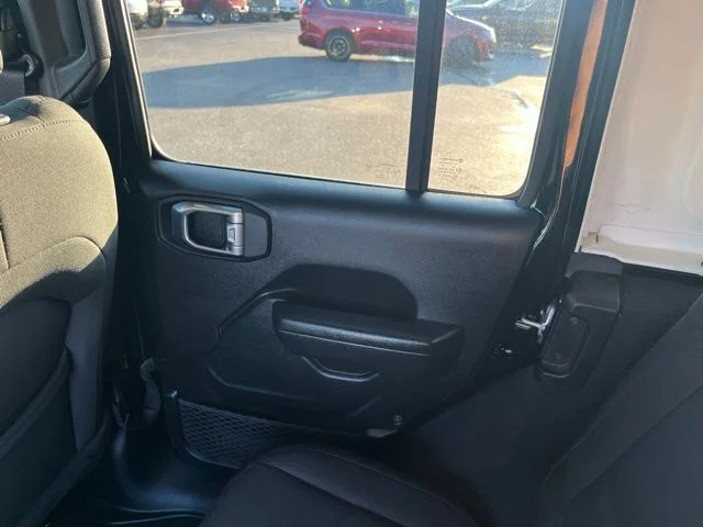 Used 2022 Black Jeep Unlimited Sport S image 12