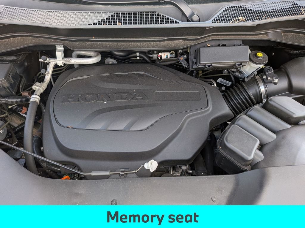 Used 2022 Black Honda EX-L image 14