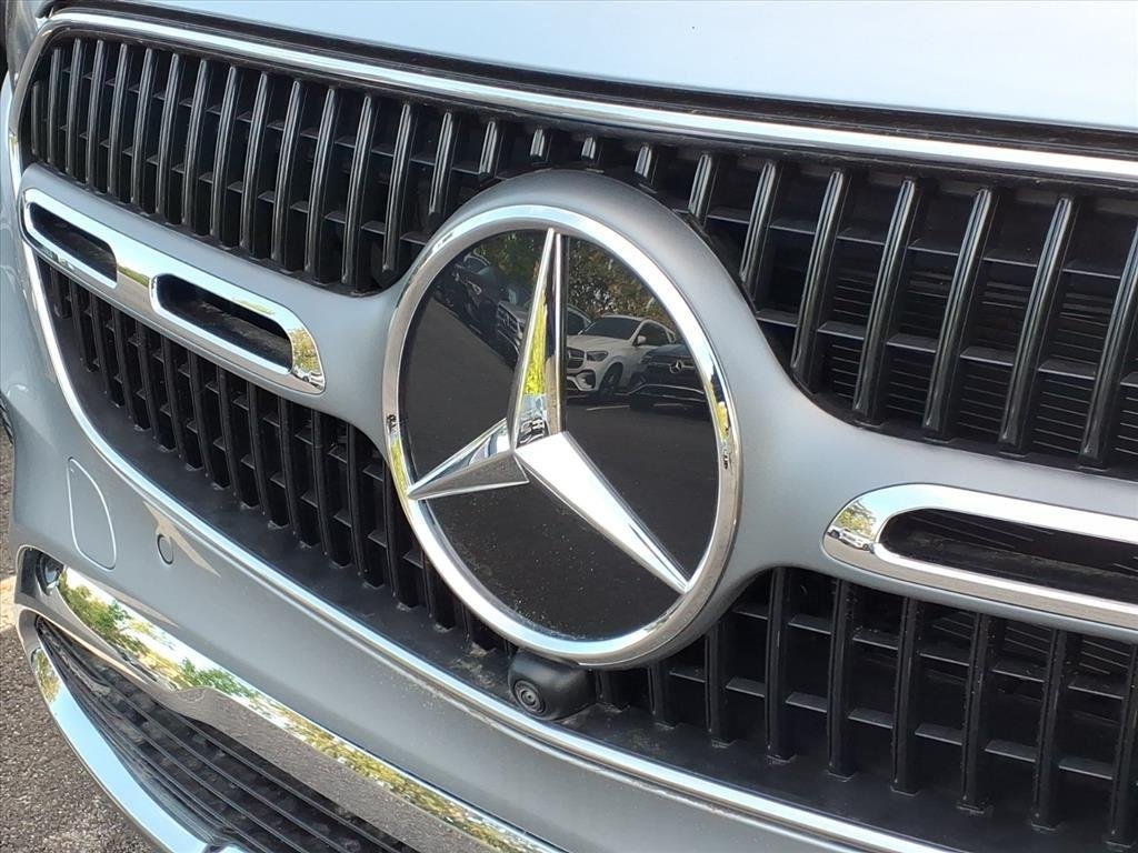 New 2026 SILVER Mercedes-Benz GLC 300 image 25