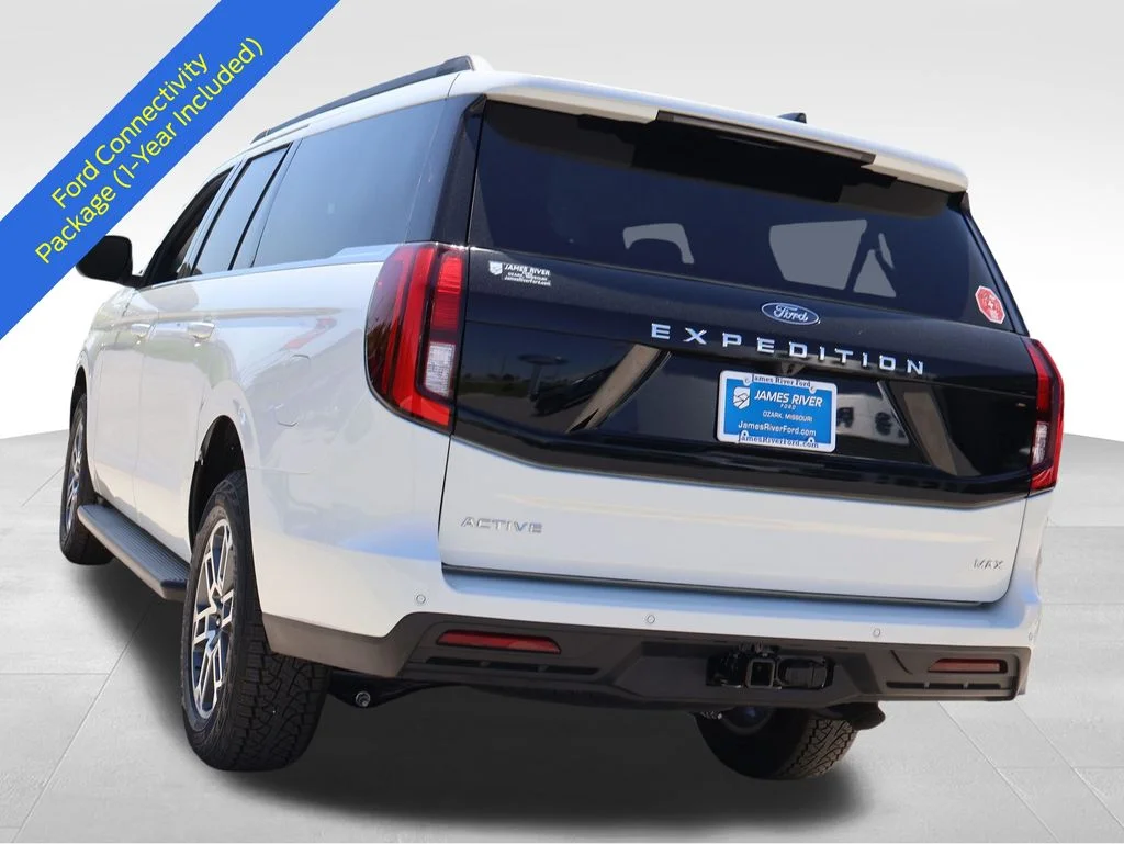 New 2026 Star White Metallic Tri-Coat Ford MAX Active image 3