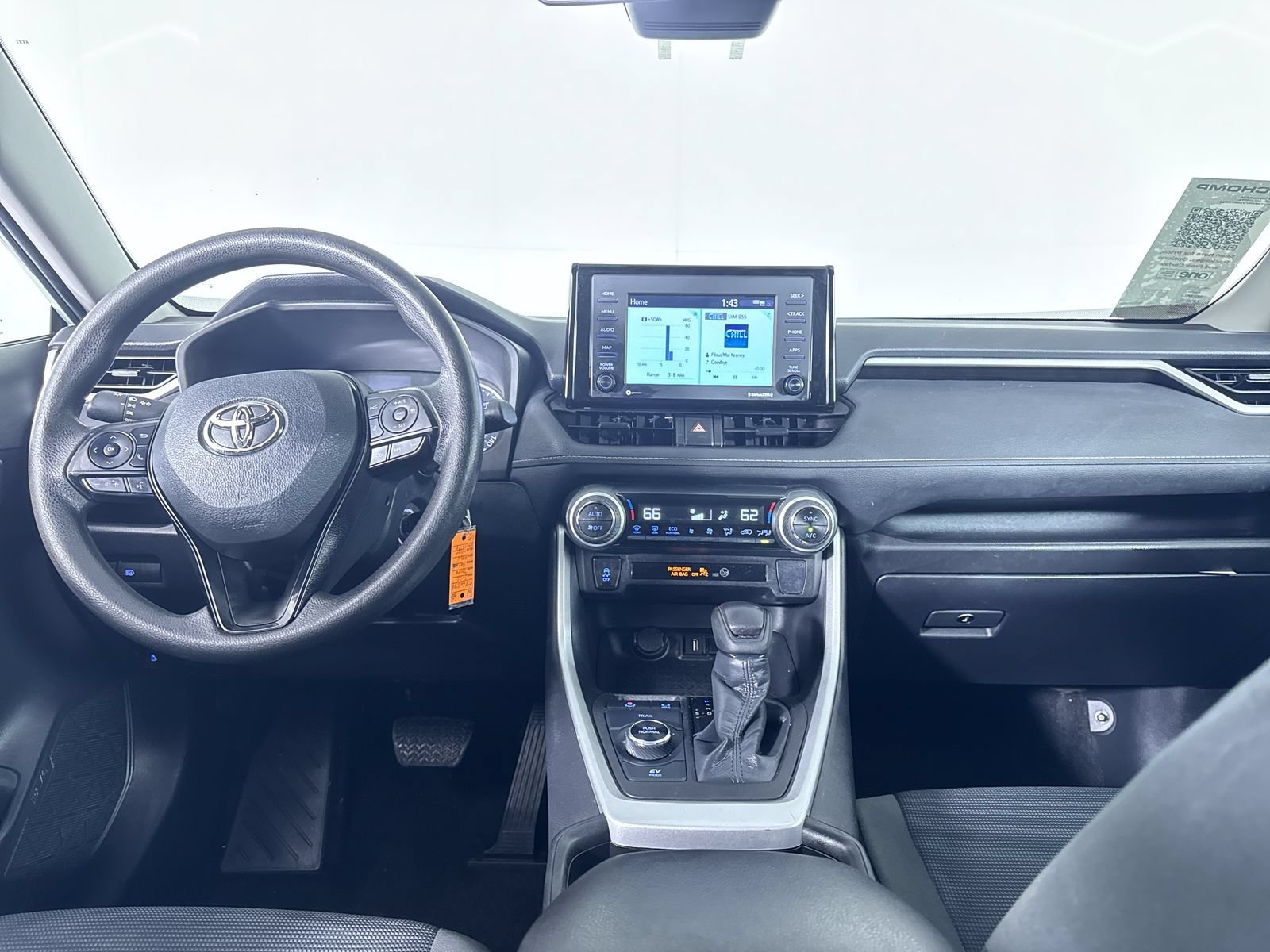 Used 2022 White Toyota Hybrid LE image 10