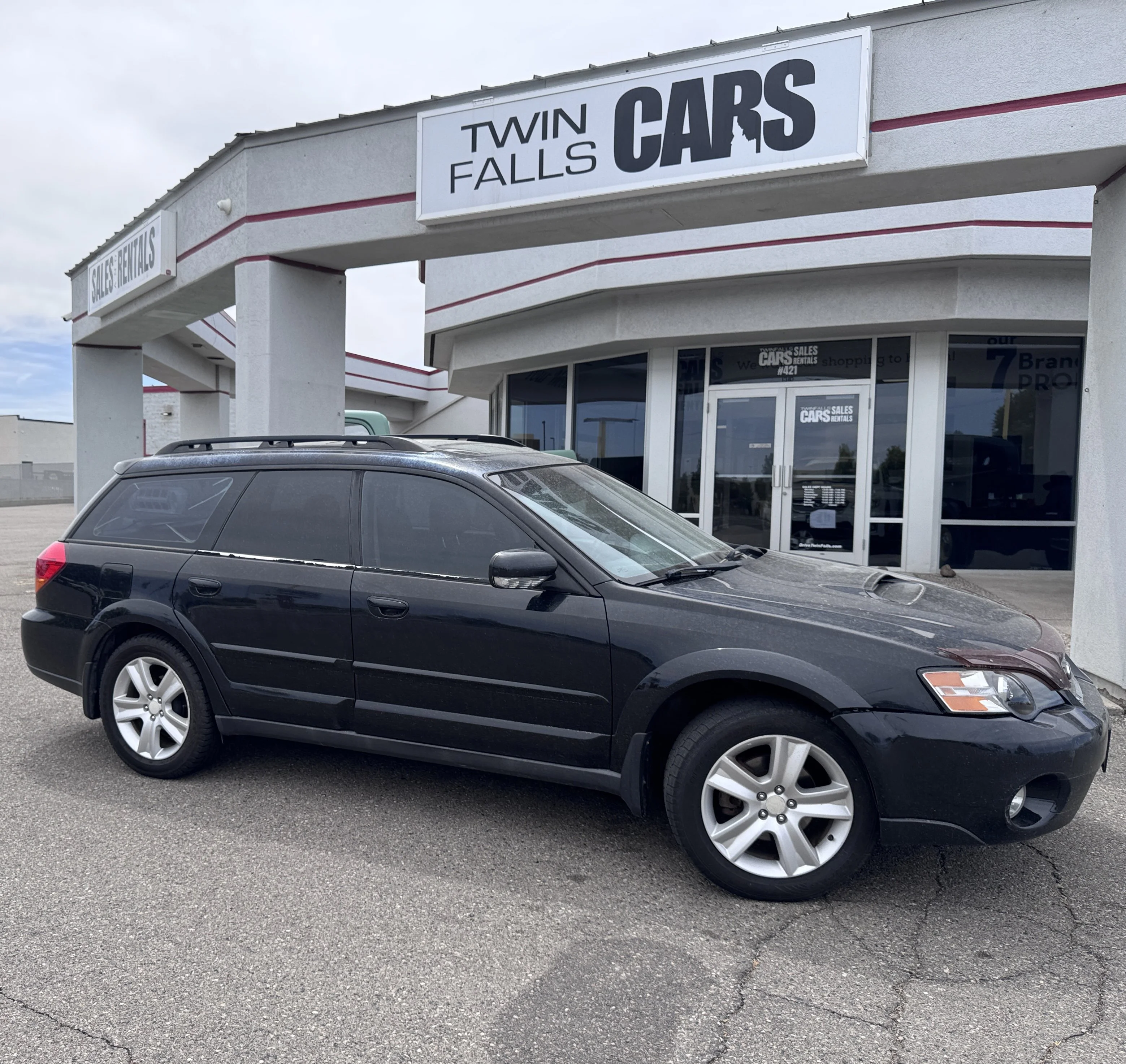 Used 2005  Subaru Outback XT Ltd image 2