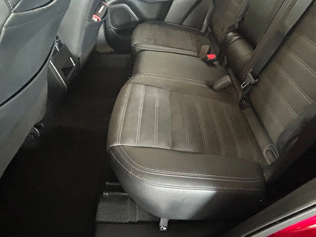Used 2024 Diamond Mitsubishi SE Black Edition image 49