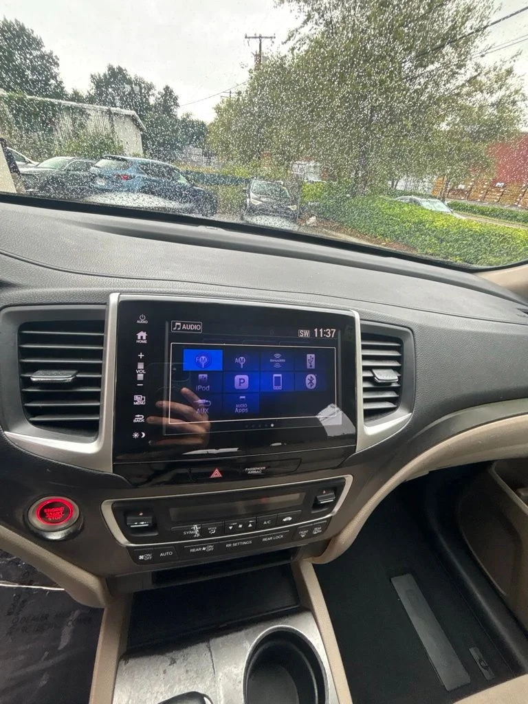 Used 2018 Black Honda EX image 13