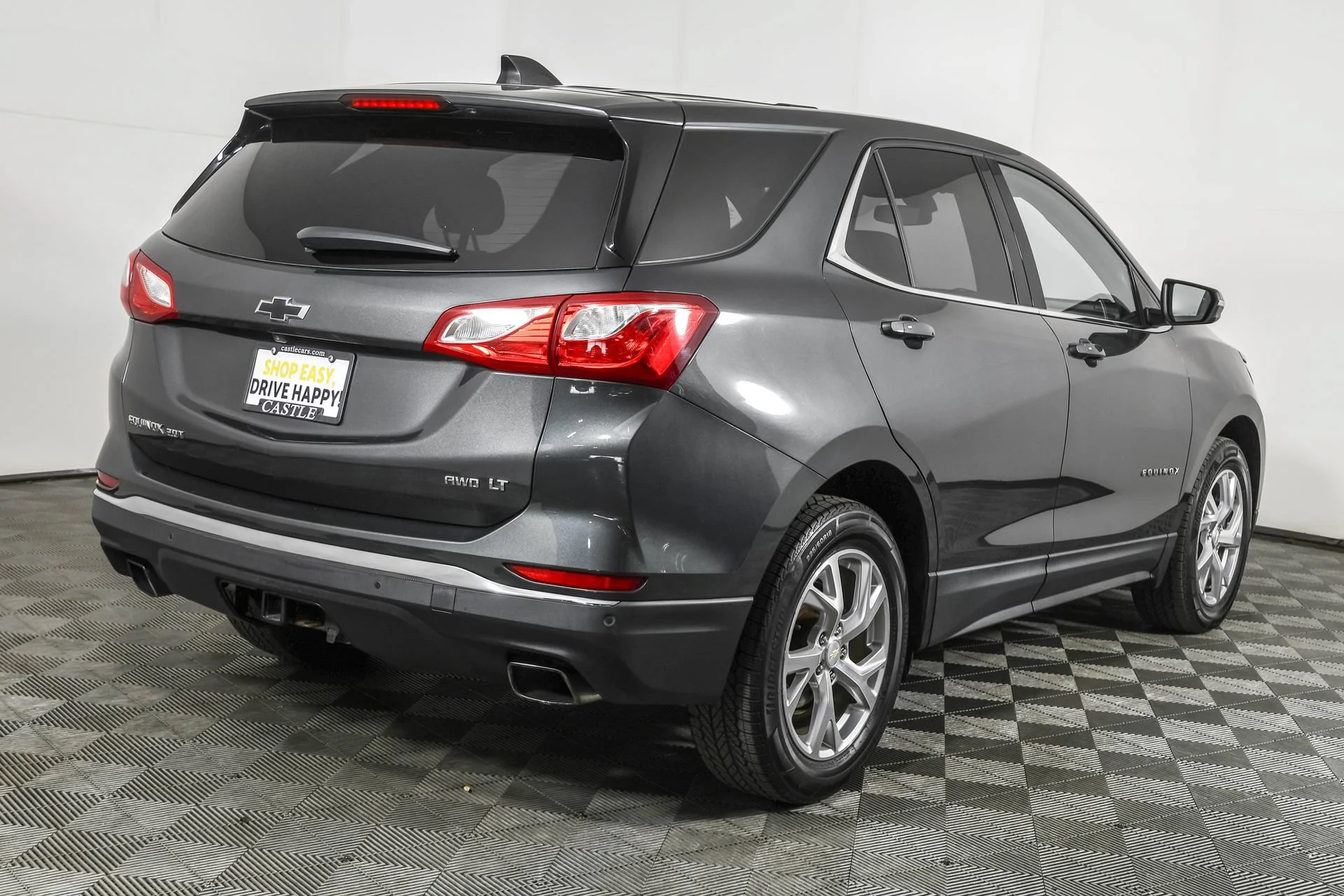 Used 2018 NIGHTFALL GRAY METALLIC Chevrolet LT image 15