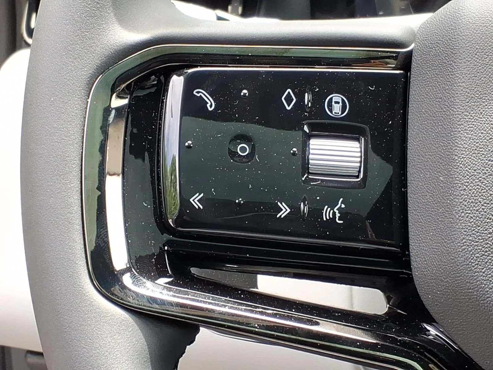 New 2026 Blue Land Rover S image 16