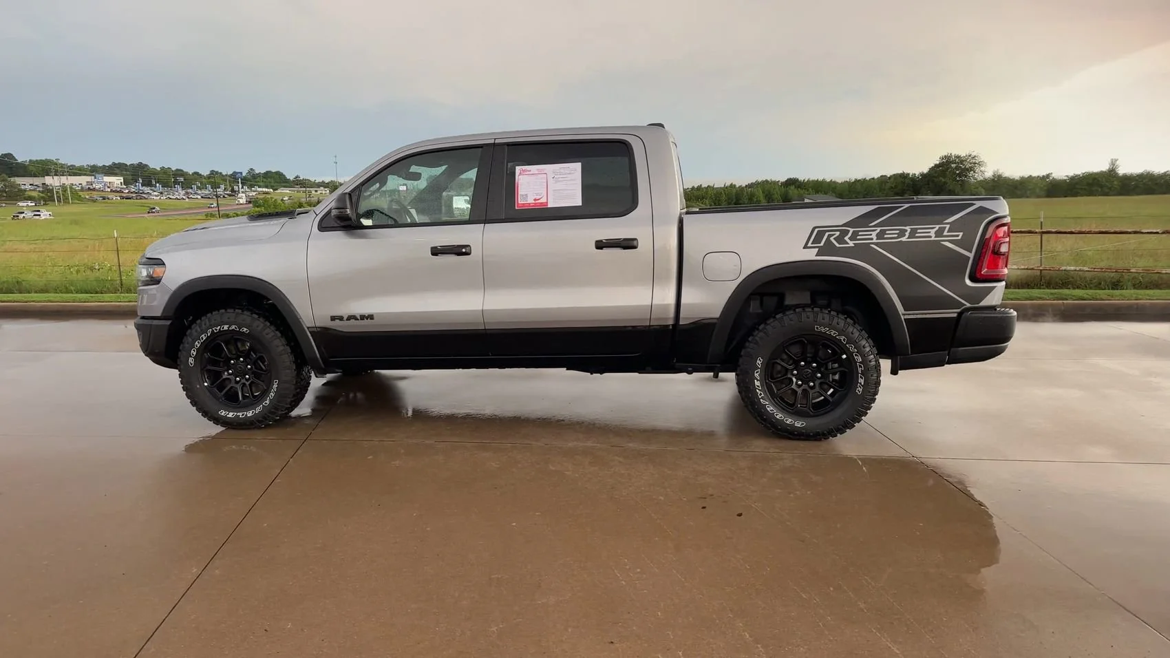 Used 2025 Billet Silver Metallic Clearcoat Ram Rebel image 5