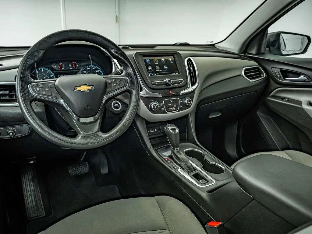 Used 2019 Silver Ice Metallic Chevrolet LS image 31