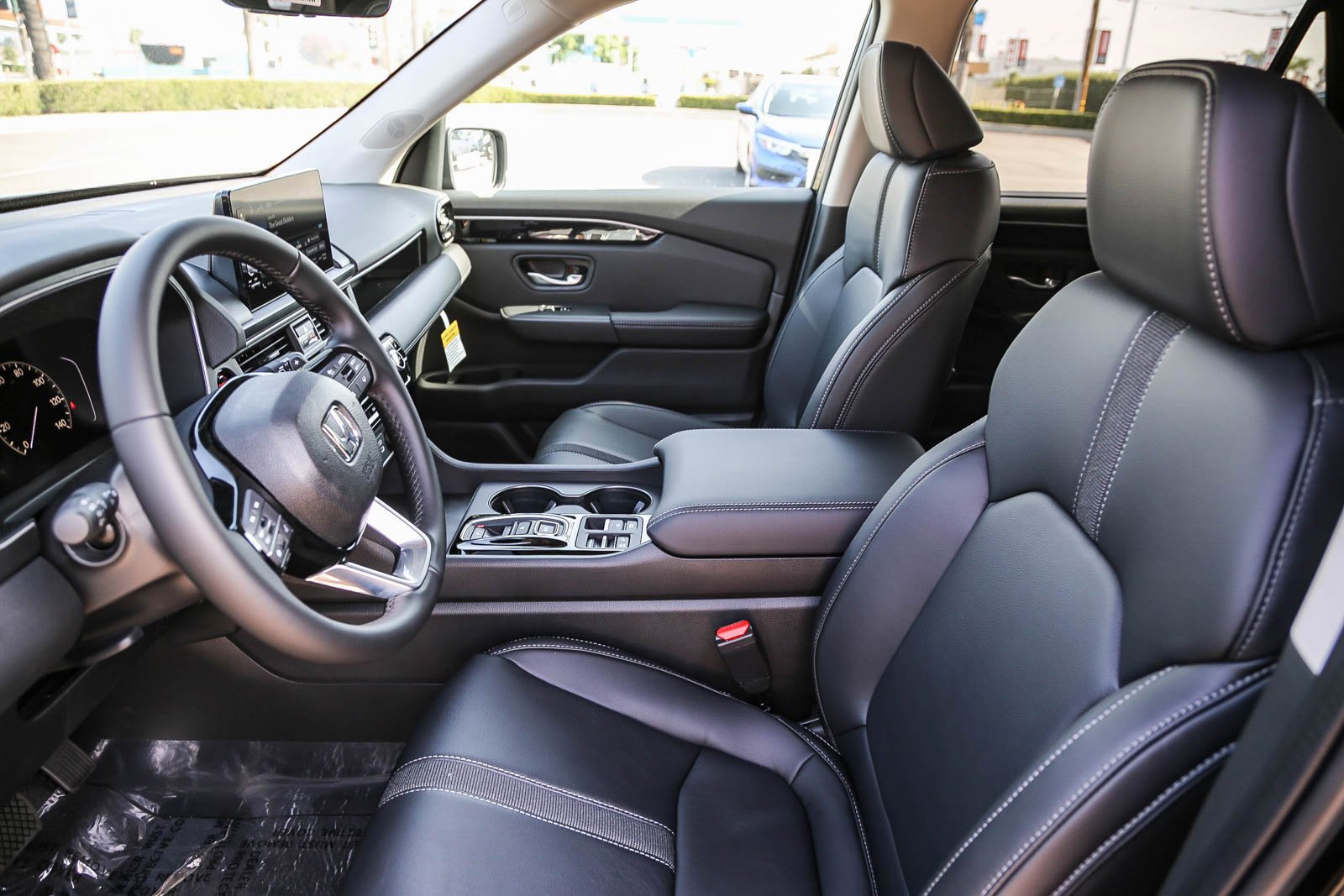 2025 Honda Pilot EX-L - Photo 19