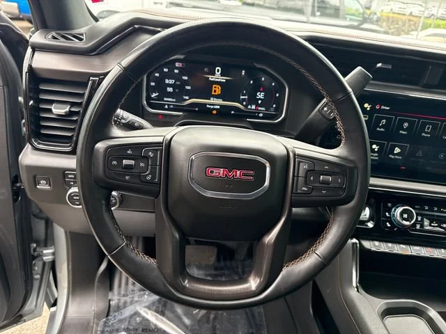 Used 2024 Sterling Metallic GMC AT4 image 18