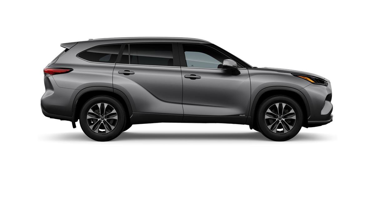 New 2026 Heavy Metallic Toyota Hybrid XLE image 34