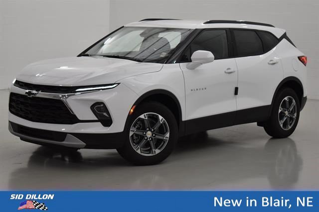 New 2026 Summit White Chevrolet 2LT image 1