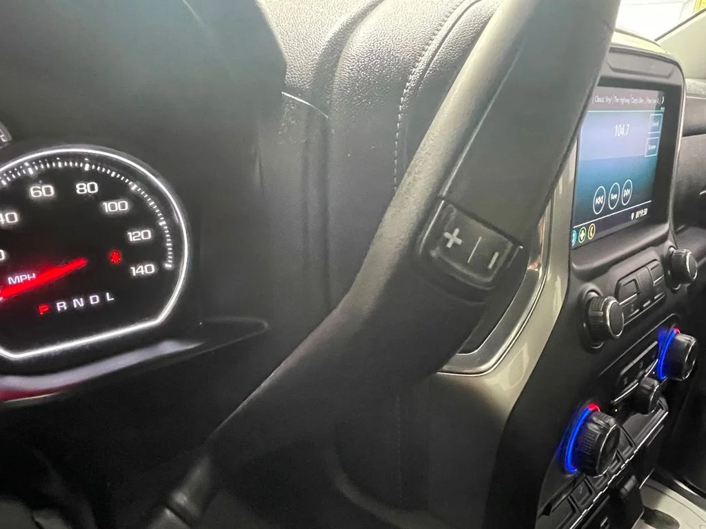 Used 2021 Gray Chevrolet RST image 28