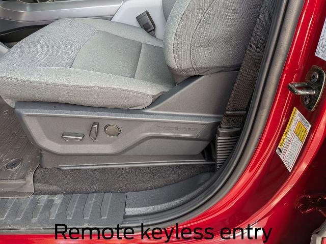 New 2026 Ruby Red Metallic Tinted Clearcoat Ford XLT image 20