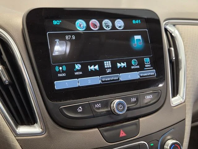 Used 2016 Silver Chevrolet LT image 18