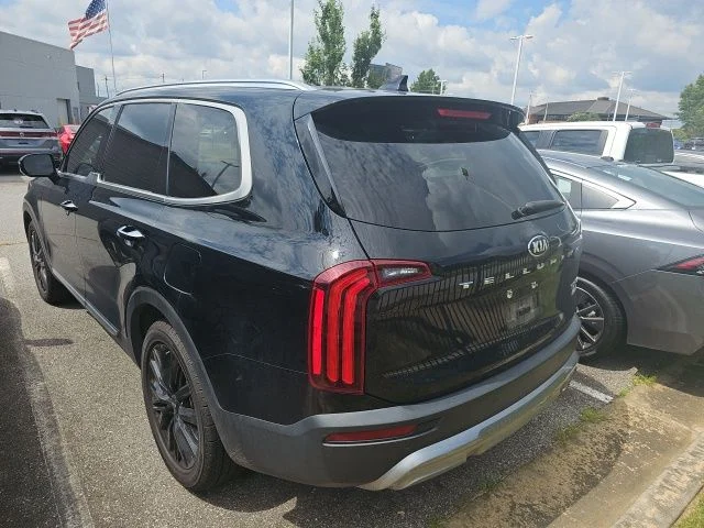 Used 2020 Black Kia SX image 10