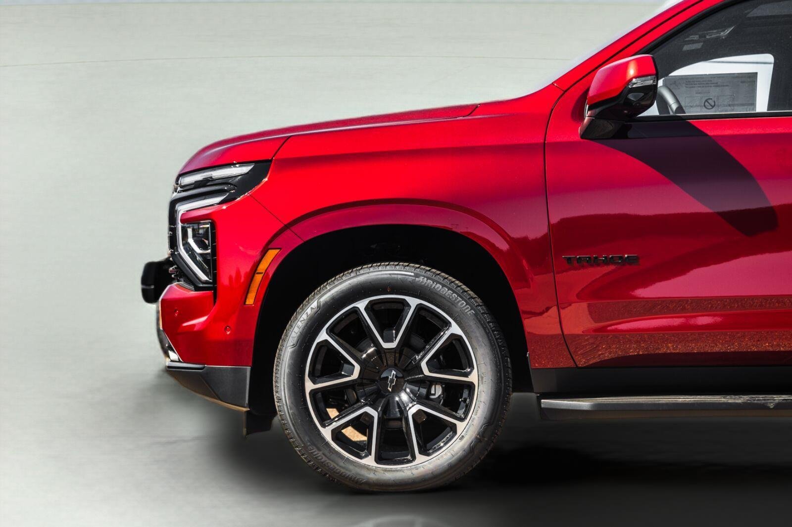 2027 Chevrolet Tahoe RST - Photo 7