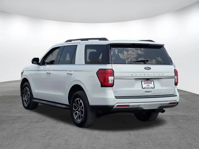 Certified Used 2024 Oxford White Ford XLT image 6