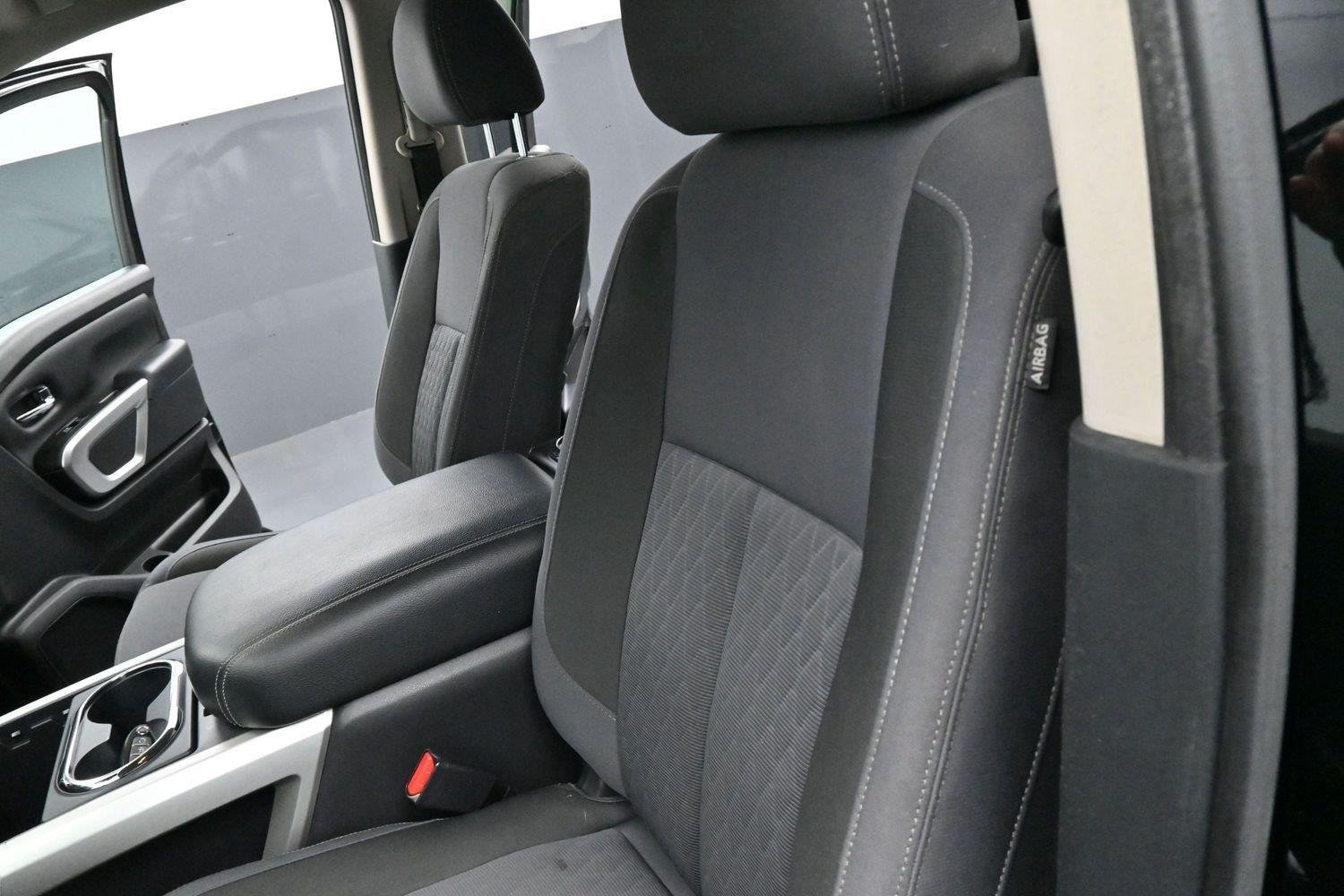 Used 2020 Super Black Nissan SV image 13