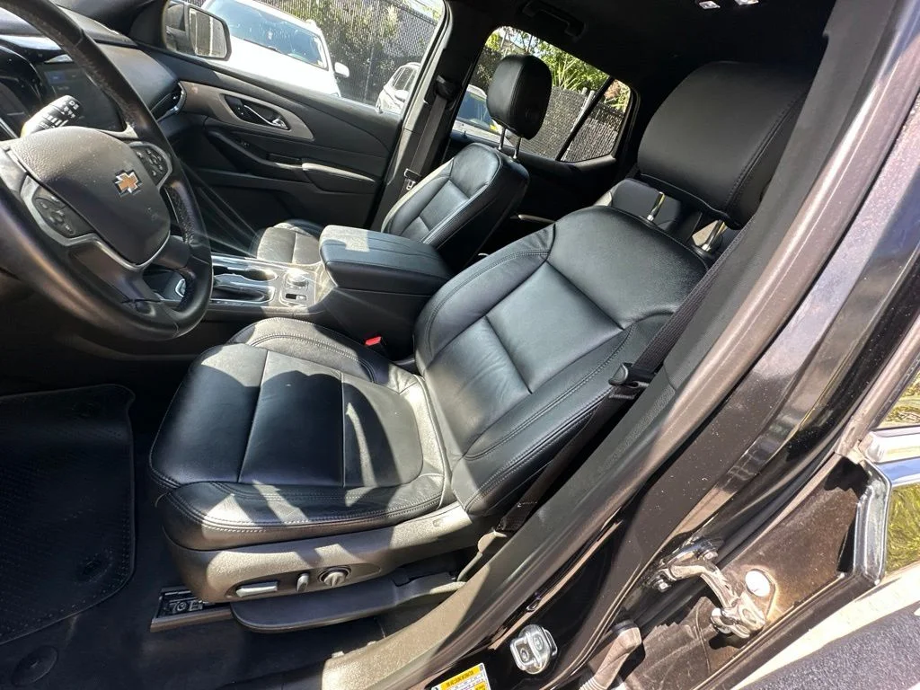 Used 2024 Black Chevrolet LT Cloth image 9