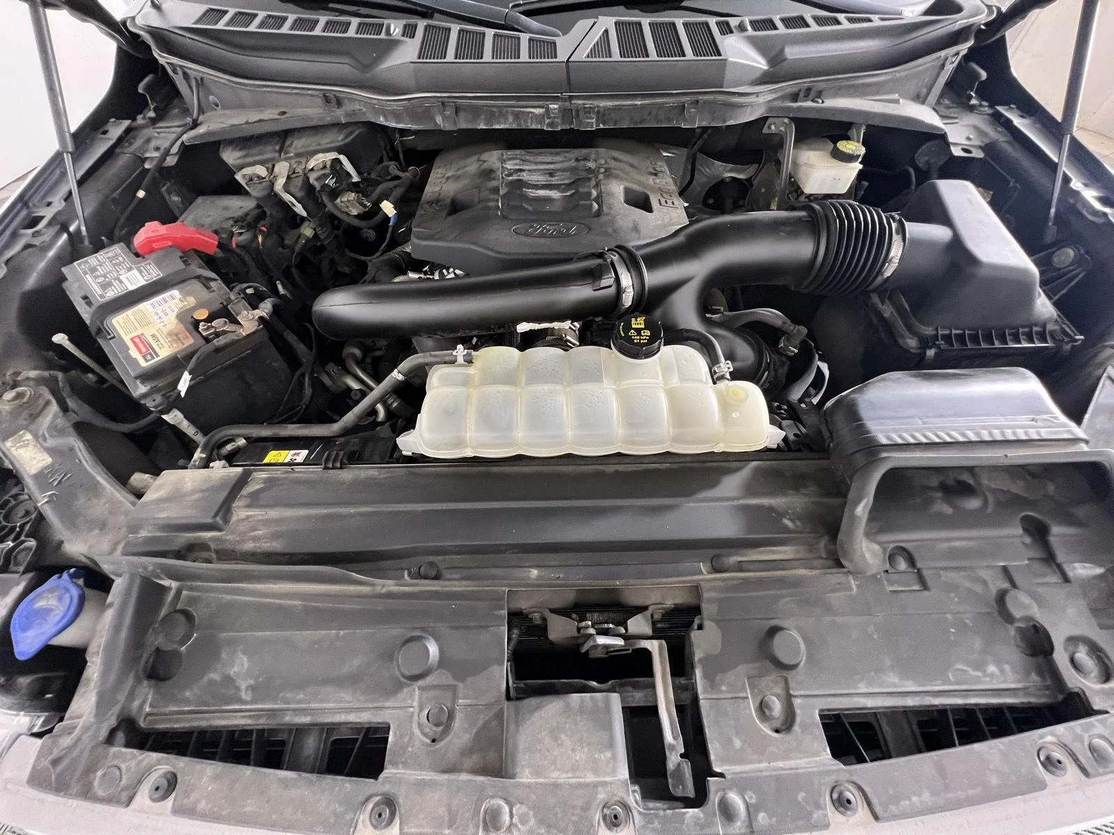 Used 2021 Antimatter Blue Ford LARIAT image 23
