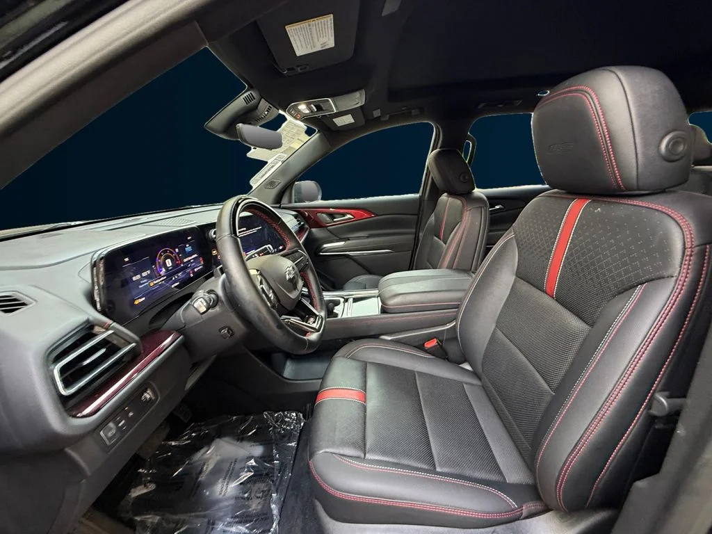 Used 2025 Black Chevrolet RS image 10