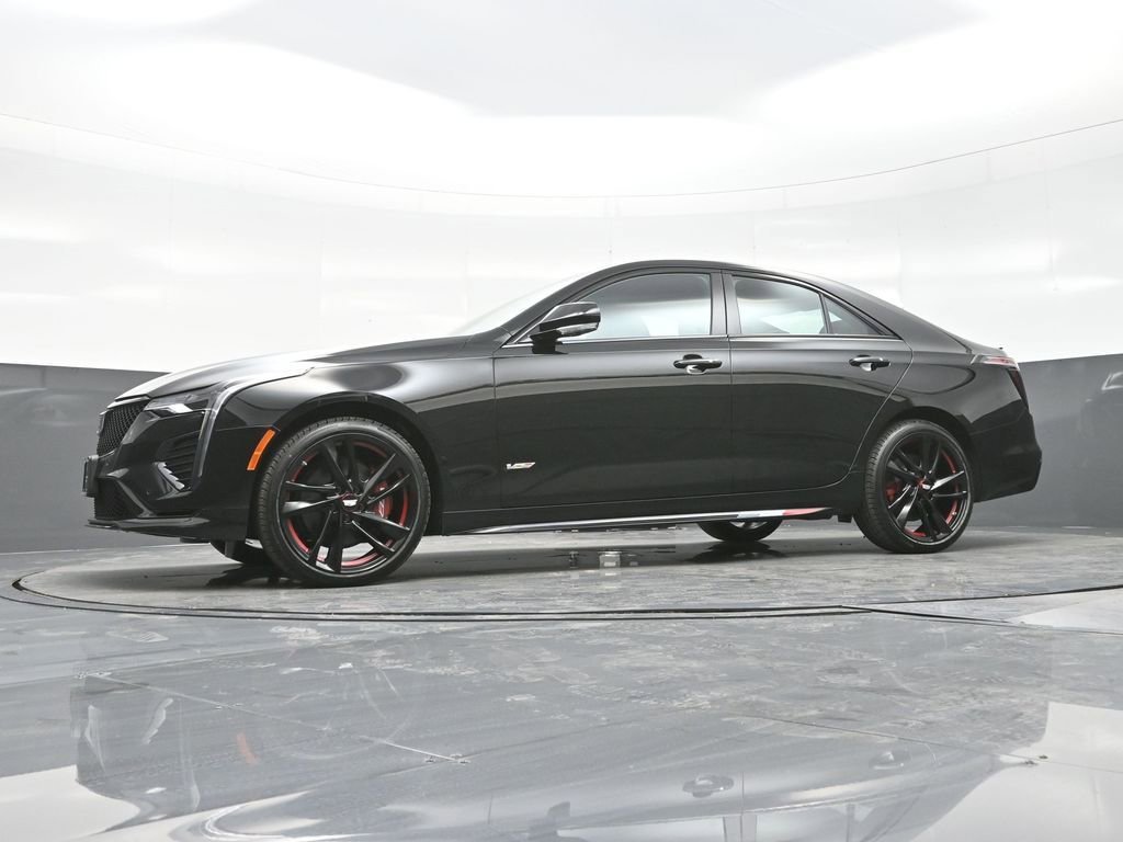 2025 Cadillac CT4 V-Series - Photo 11