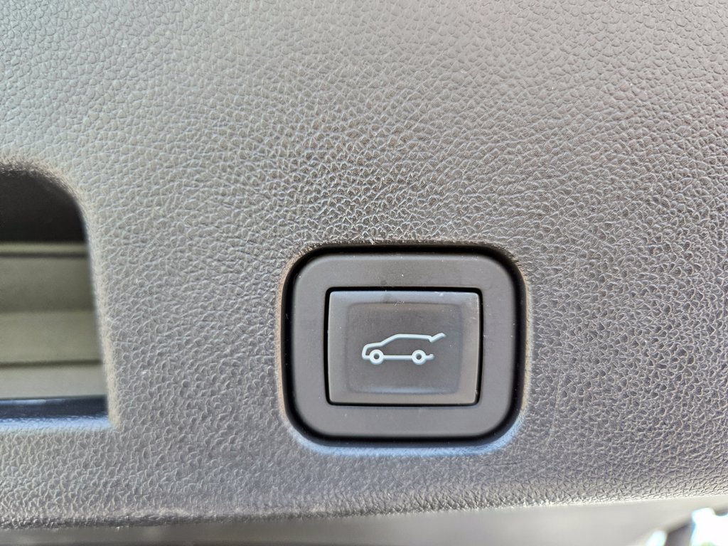 2026 Chevrolet Traverse LT - Photo 18