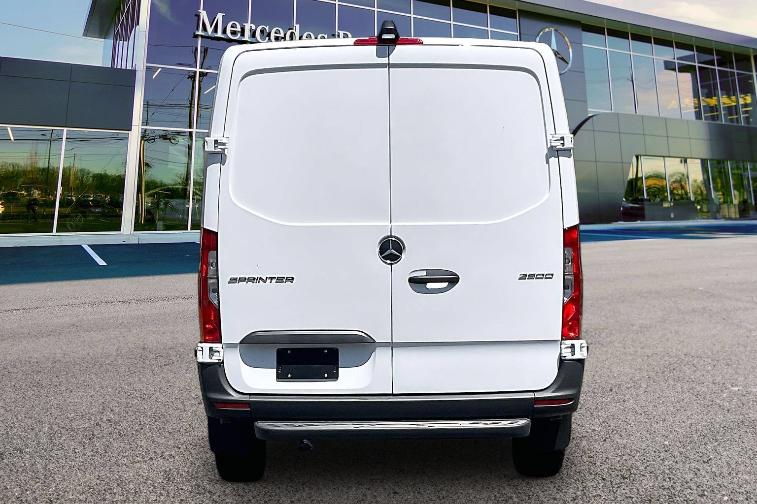 New 2026 Arctic White Mercedes-Benz Cargo 144 WB image 15