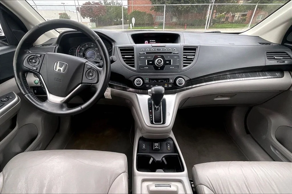 Used 2013  Honda EX-L image 14
