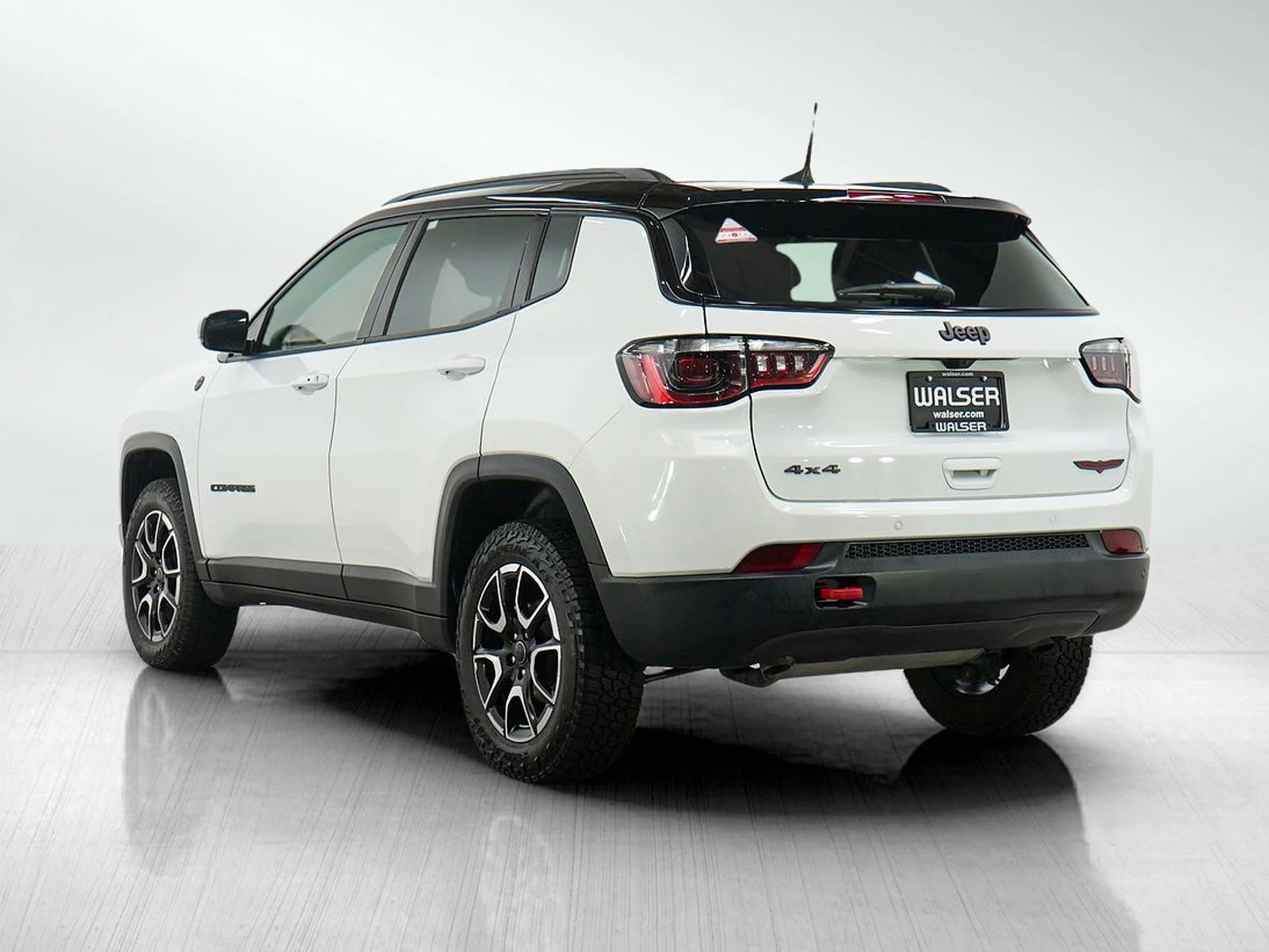 Used 2025 Bright White Clearcoat Jeep Trailhawk image 3