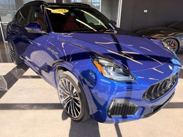 Certified Used 2023 Blu Intenso Metallic Maserati Modena image 7