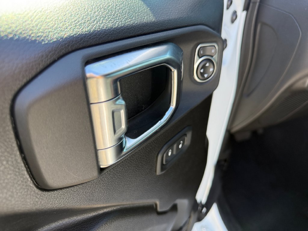 Used 2023 White Jeep Willys 4xe image 13