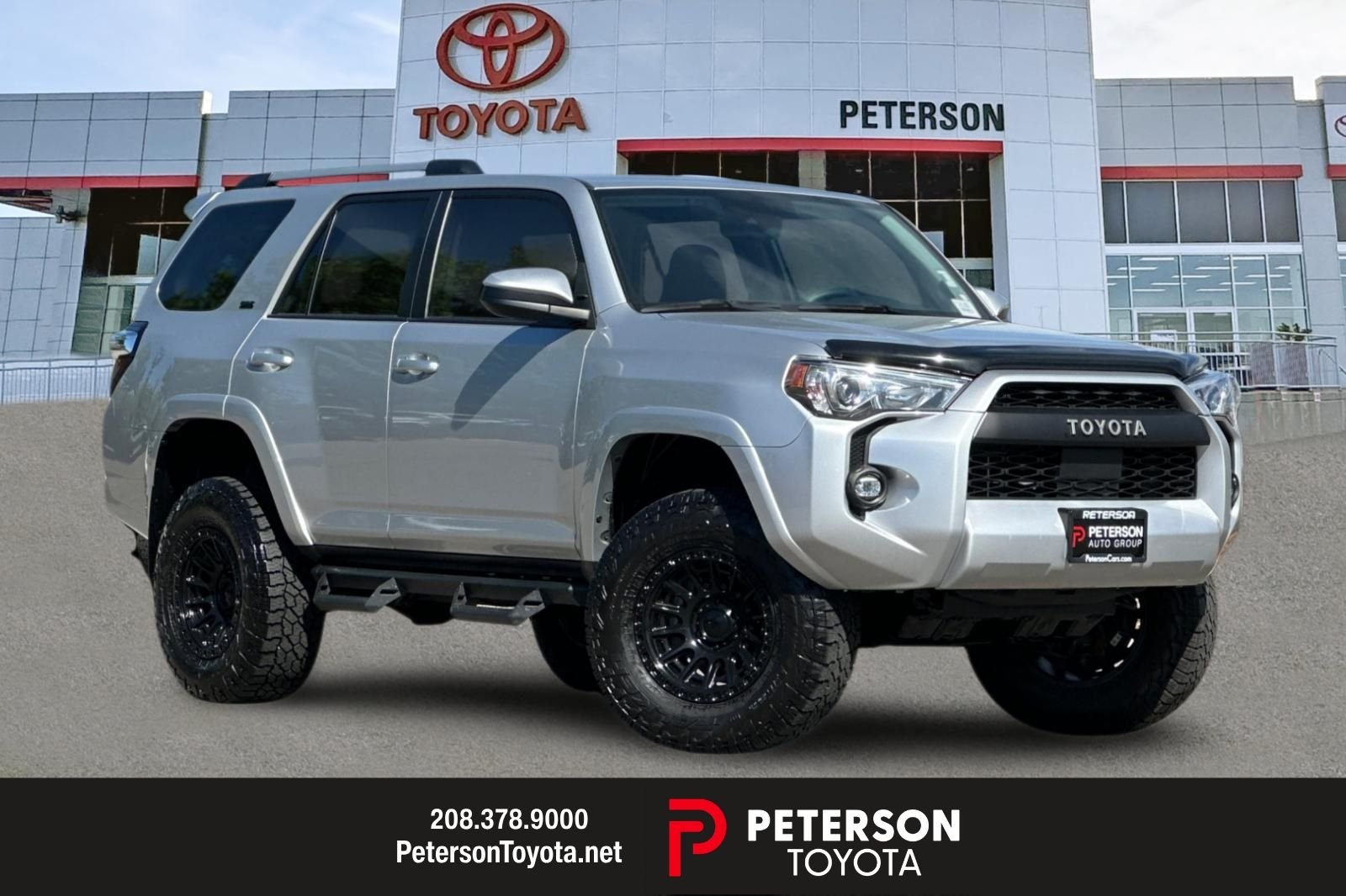 2024 Toyota 4Runner SR5 4WD V6's photo