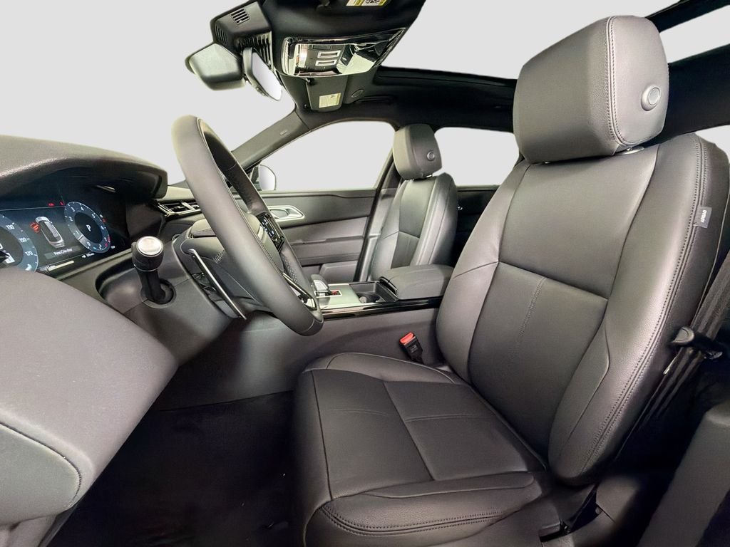 New 2026 Santorini Black Land Rover S image 22