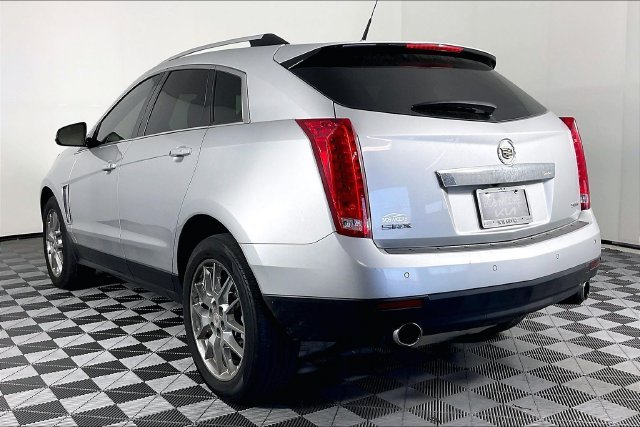 Used 2014 Silver Cadillac Premium image 2