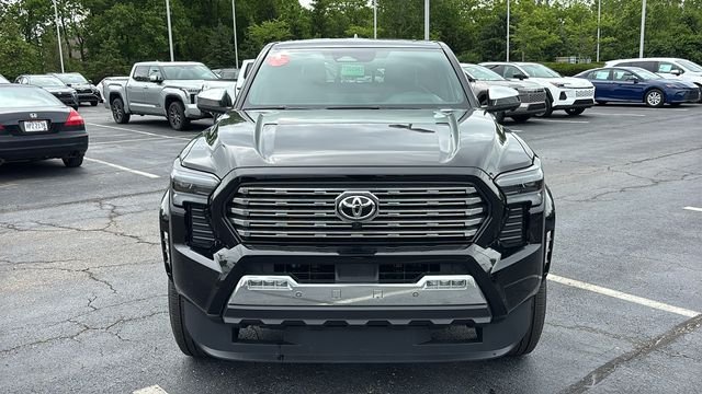 2025 Toyota Tacoma Limited - Photo 8