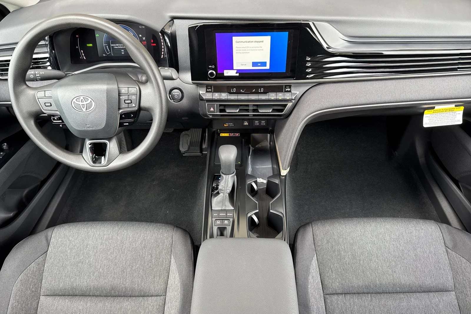2026 Toyota Camry LE - Photo 12