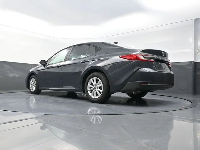Used 2026  Toyota LE image 35
