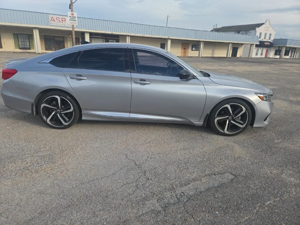 Used 2022 Gray Honda Sport Special Edition image 10